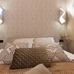 Haya Beachhouse - Queen