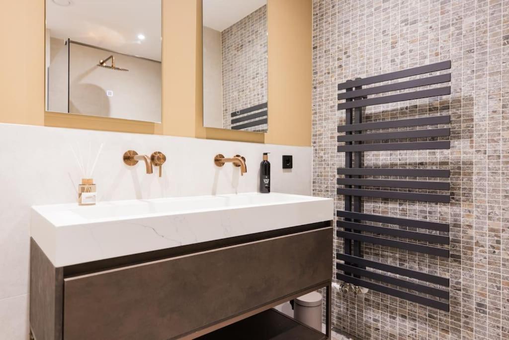 Haya Beachhouse - Queen *